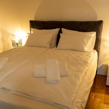 Apartment Elite Residence Mostar Esterno foto